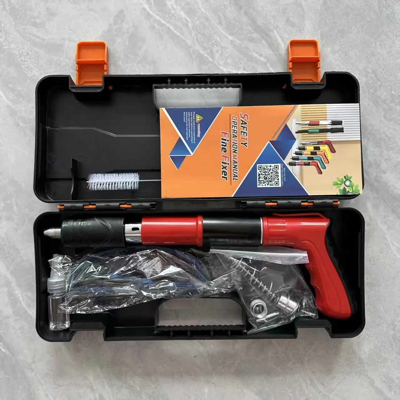 Mini powder nail gun kit in blow-molded case — Linyi Jemi Hardware